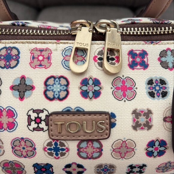 👜 TOUS Printed Canvas Satchel | Crossbody Strap | Dust Bag Included 👜 - Picture 4 of 6